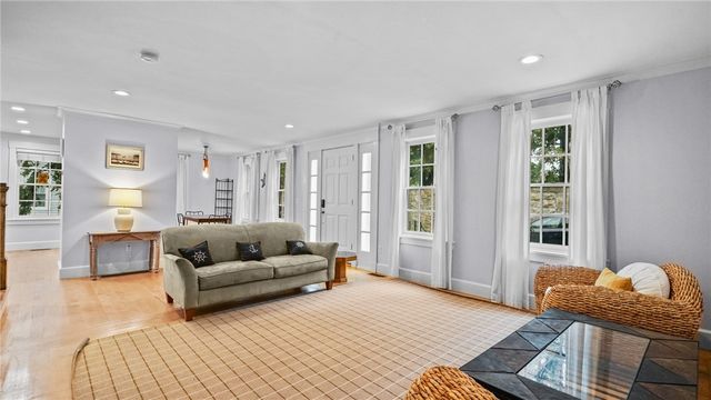 485 Spring Street, Newport, RI 02840