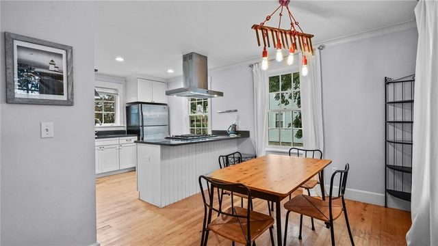 485 Spring Street, Newport, RI 02840