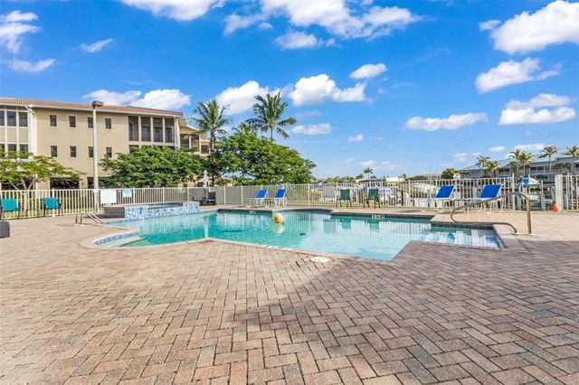 3322 PURPLE MARTIN DRIVE 125, Punta Gorda, FL 33950