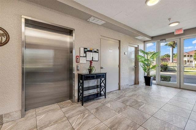 3322 PURPLE MARTIN DRIVE 125, Punta Gorda, FL 33950