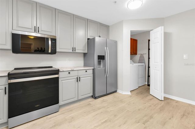 3322 PURPLE MARTIN DRIVE 125, Punta Gorda, FL 33950