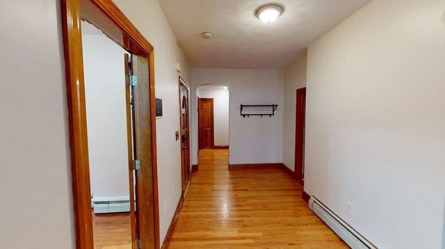 105 Walnut St A, Somerville, MA 02145