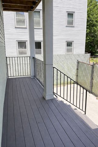 105 Walnut St A, Somerville, MA 02145