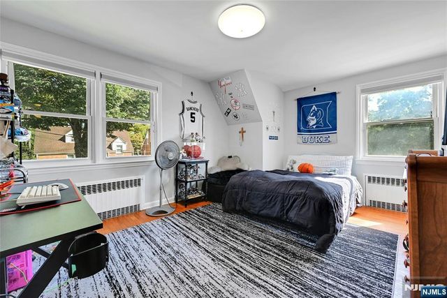 1000 Alpine Drive, Teaneck, NJ 07666