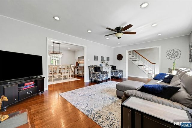 1000 Alpine Drive, Teaneck, NJ 07666