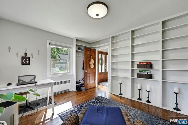 1000 Alpine Drive, Teaneck, NJ 07666