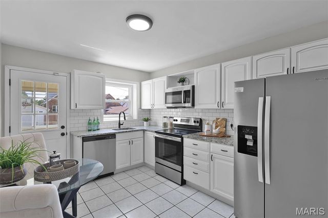 5660 Potomac Street, St Louis, MO 63139