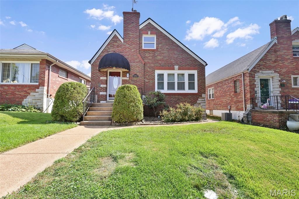 5660 Potomac Street, St Louis, MO 63139