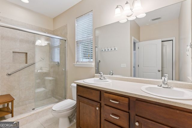 106 Waters Edge Drive, Kingsland, GA 31548