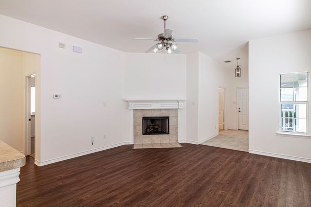 1609 Jasmine Trail, Savannah, TX 76227