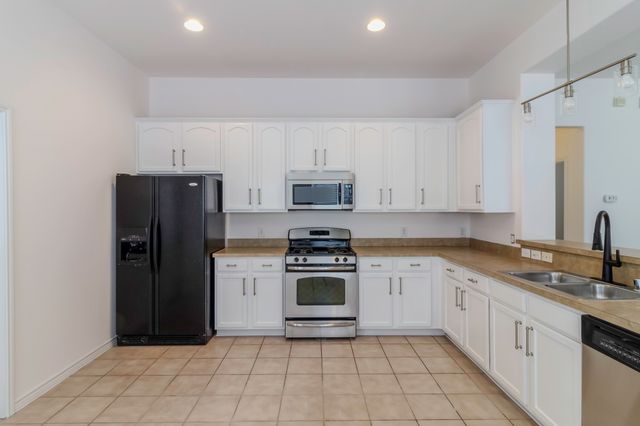 1609 Jasmine Trail, Savannah, TX 76227