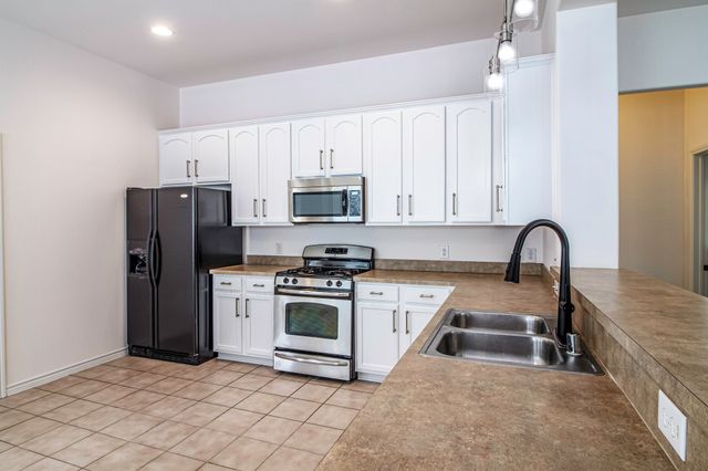1609 Jasmine Trail, Savannah, TX 76227