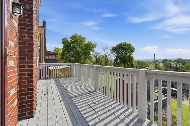1965 Anna Ave, West Mifflin, PA 15122