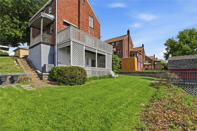 1965 Anna Ave, West Mifflin, PA 15122