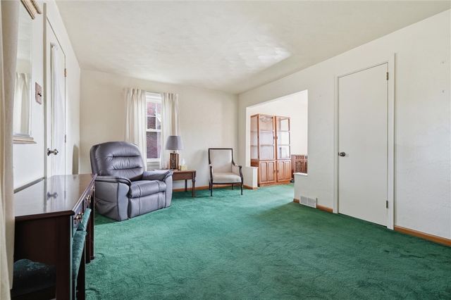 1965 Anna Ave, West Mifflin, PA 15122