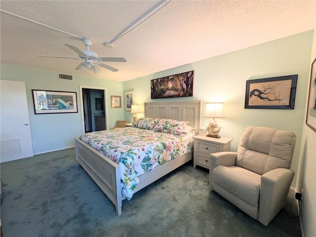 747 BAYPORT WAY 747, Longboat Key, FL 34228