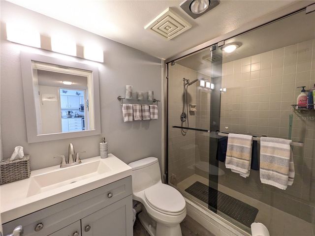 747 BAYPORT WAY 747, Longboat Key, FL 34228