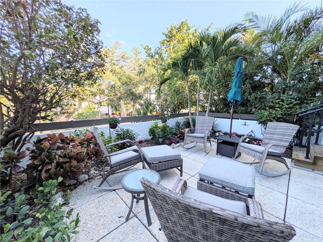 747 BAYPORT WAY 747, Longboat Key, FL 34228