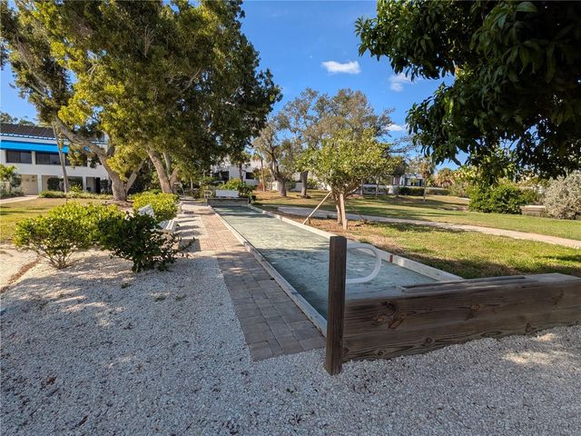 747 BAYPORT WAY 747, Longboat Key, FL 34228