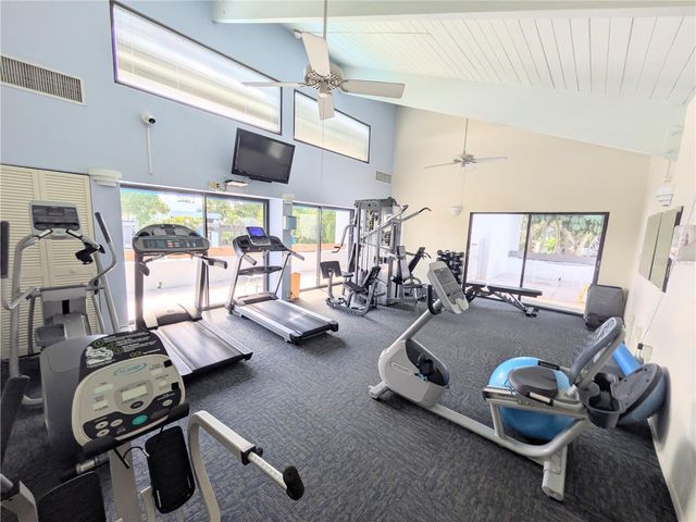 747 BAYPORT WAY 747, Longboat Key, FL 34228