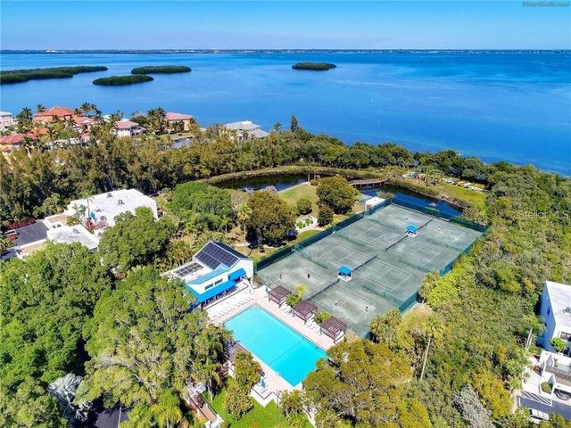 747 BAYPORT WAY 747, Longboat Key, FL 34228