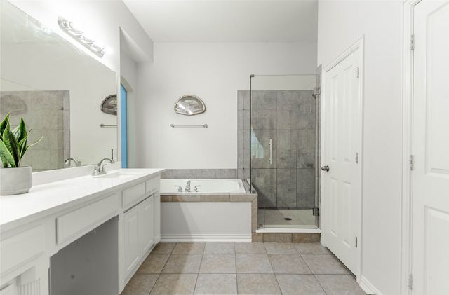 3920 Autumn Lane, Bedford, TX 76021