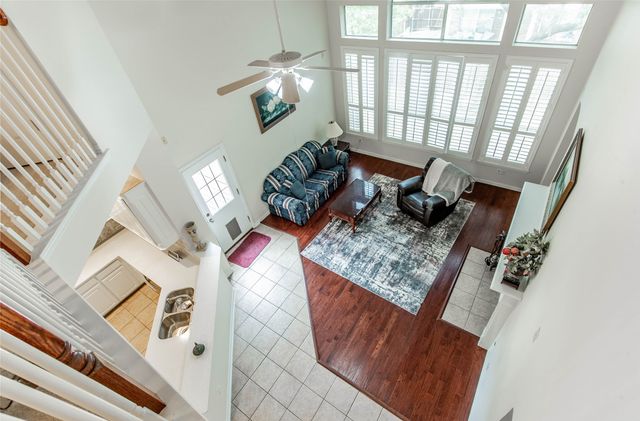 3920 Autumn Lane, Bedford, TX 76021