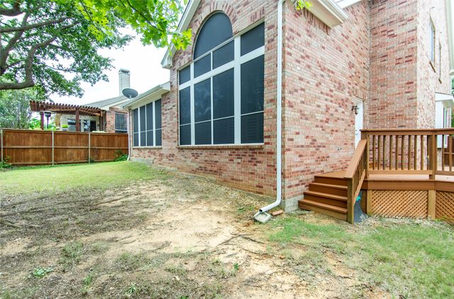 3920 Autumn Lane, Bedford, TX 76021