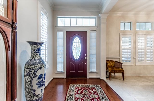 3920 Autumn Lane, Bedford, TX 76021