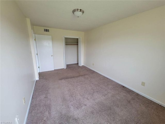 3985 E NC Highway 268, Pilot Mountain, NC 27041