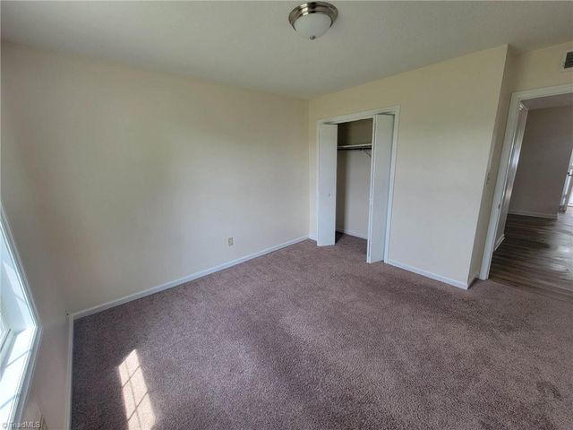 3985 E NC Highway 268, Pilot Mountain, NC 27041
