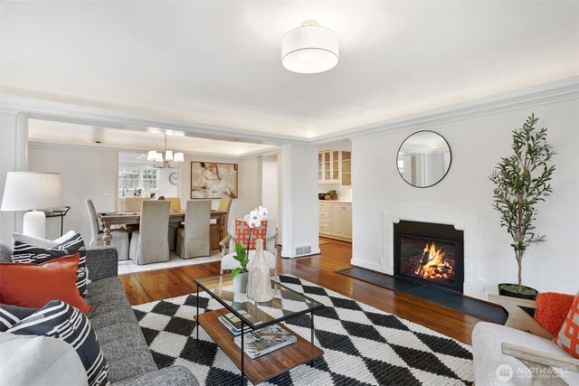 6605 57th Avenue NE, Seattle, WA 98115