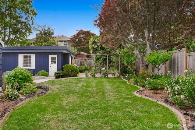 6605 57th Avenue NE, Seattle, WA 98115