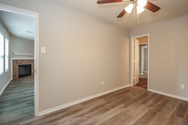 16746 Warbler Drive, Conroe, TX 77385