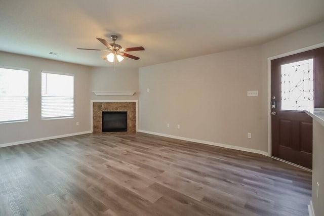 16746 Warbler Drive, Conroe, TX 77385