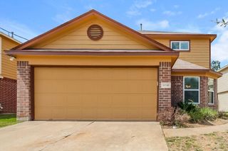 16746 Warbler Drive, Conroe, TX 77385