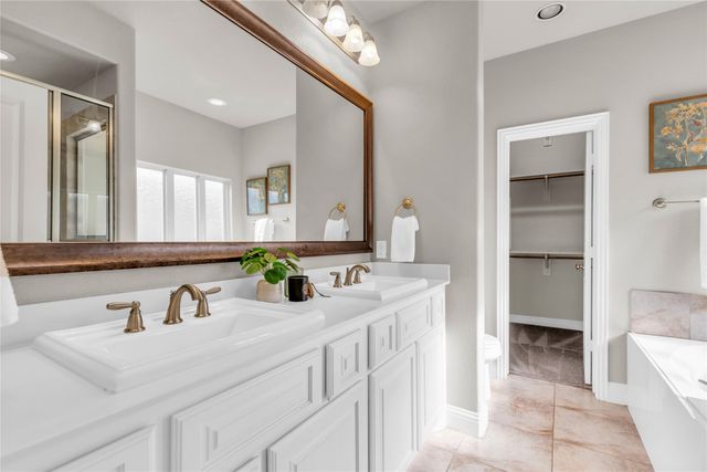 405 Calvert Drive, Midlothian, TX 76065