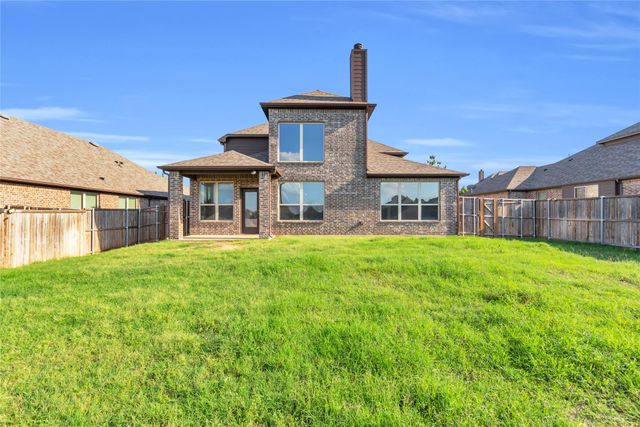 405 Calvert Drive, Midlothian, TX 76065
