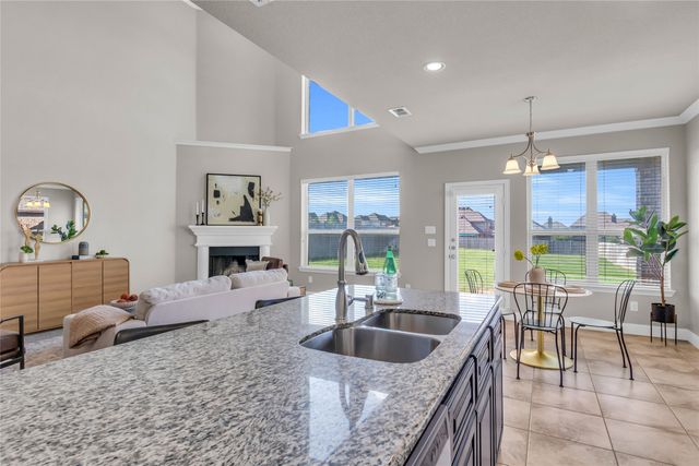 405 Calvert Drive, Midlothian, TX 76065