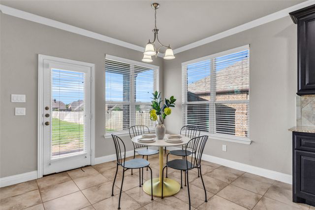 405 Calvert Drive, Midlothian, TX 76065