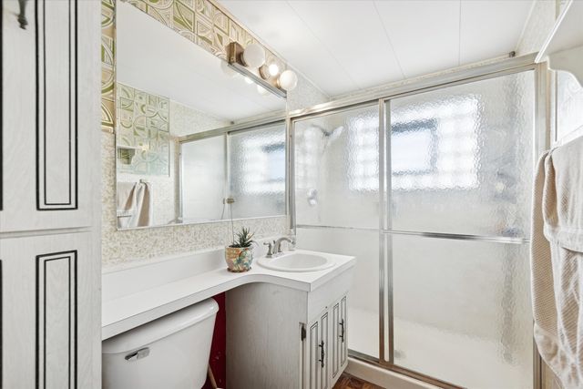 360 N Lincoln Avenue, Villa Park, IL 60181