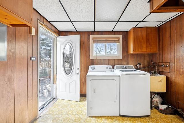 360 N Lincoln Avenue, Villa Park, IL 60181