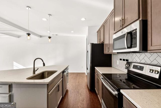 7789 Rutgers Circle, Fairburn, GA 30213