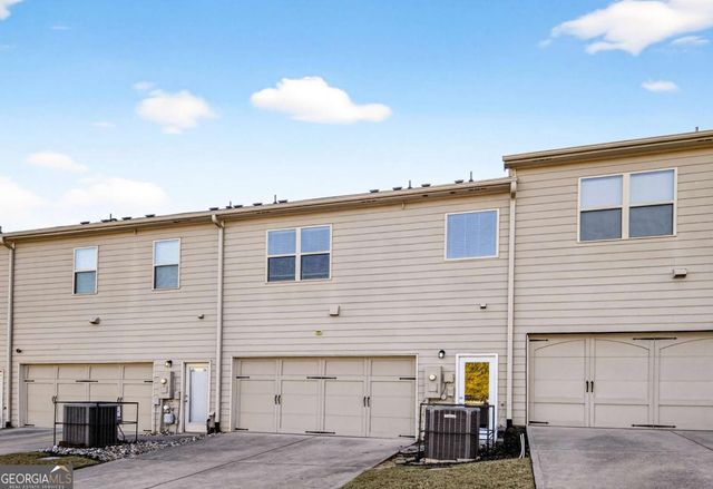 7789 Rutgers Circle, Fairburn, GA 30213