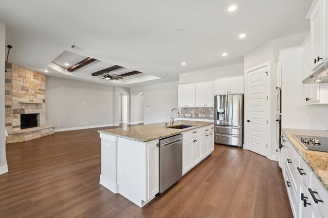 124 Sunrise CIR, Liberty Hill, TX 78642