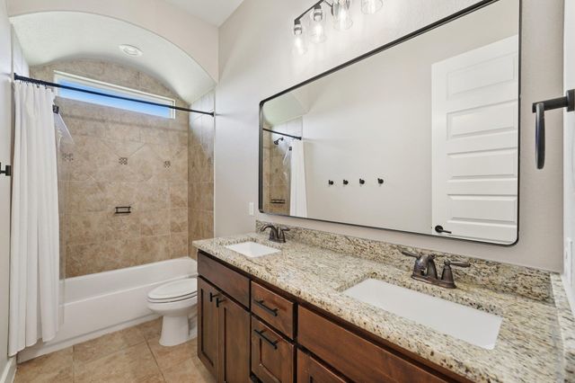 124 Sunrise CIR, Liberty Hill, TX 78642