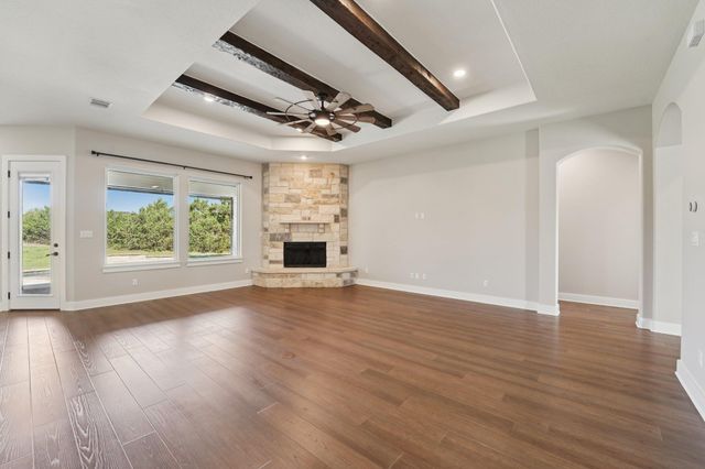 124 Sunrise CIR, Liberty Hill, TX 78642