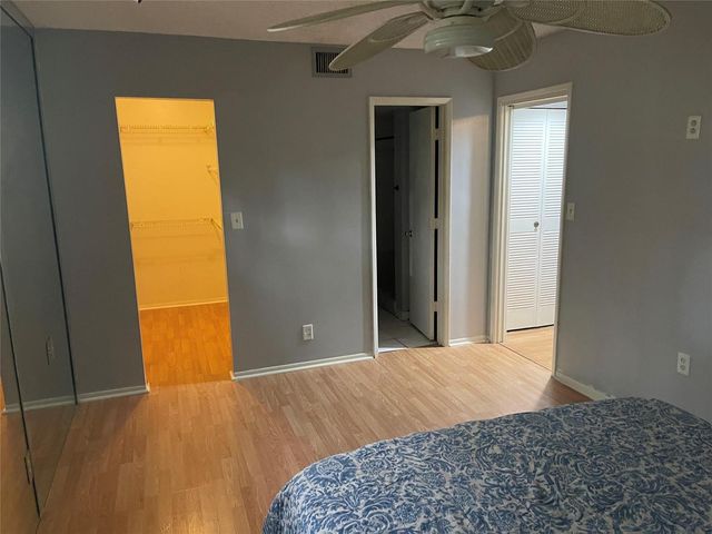 3083 N Oakland Forest Drive 308, Oakland Park, FL 33309