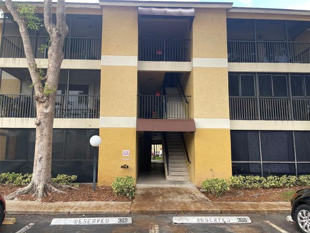 3083 N Oakland Forest Drive 308, Oakland Park, FL 33309