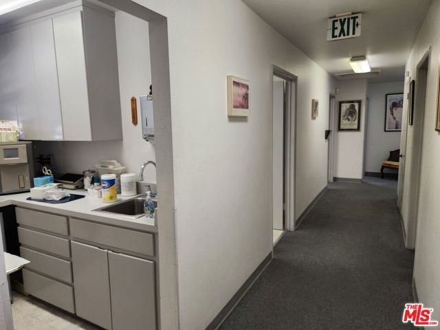 655 E Queen Street, Inglewood, CA 90301
